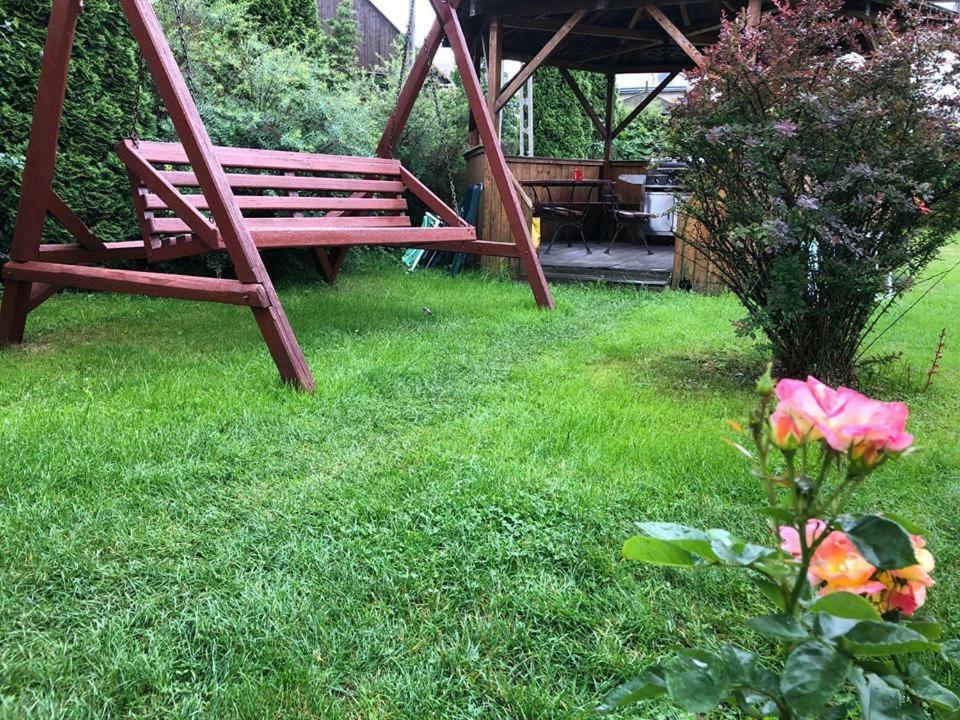 Gasthaus Wynajem Pokoi Czarny Dunajec Exterior foto